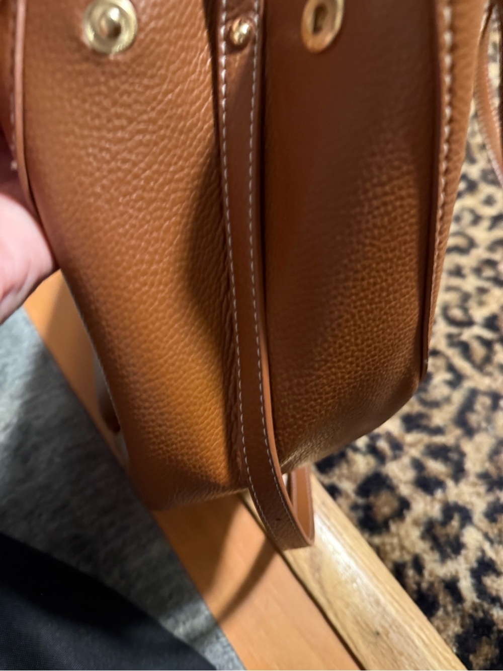 Classic Women's zip top Tote Bag in Cognac Brown - Picture 6 of 7